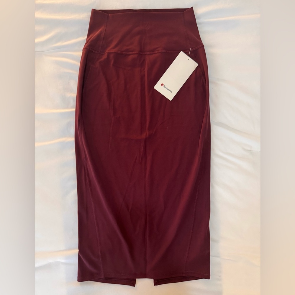 Lululemon Athletica slim fit  Skirt